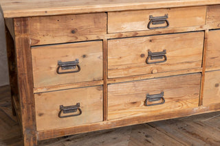 rustic-vintage-drawer-storage-unit
