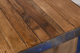 trolley-A-top-close-up