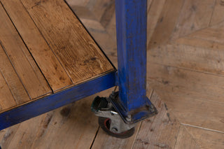 trolley-A-lockable-castor-close-up