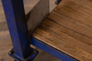 trolley-A-bottom-shelf-close-up