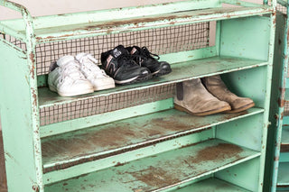 shop display shelving