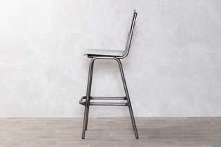 shoreditch-stool-concrete-side