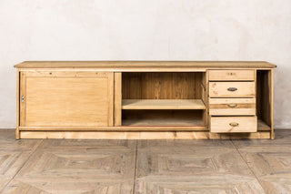 sideboard