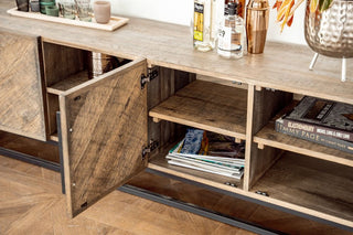 tiverton-oak-silverback-storage