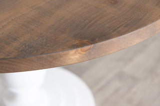 single-pedestal-round-table