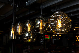 quinto-smoked-glass-pendant-light