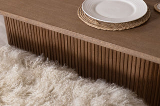 st.-moritz-yeti-bench-with-ashfield-dining-table-close-up