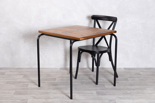 stackable-table-with-chair