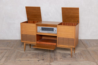 1970s-record-player-sideboard