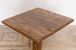 pine-top-cast-iron-cog-base-table-style-c