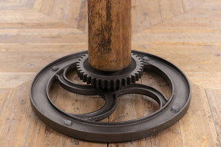 pine-top-cast-iron-cog-base-table-style-c