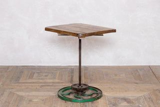 pine-top-cast-iron-cog-base-table-style-e