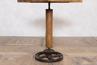 pine-top-cast-iron-cog-base-table-style-f