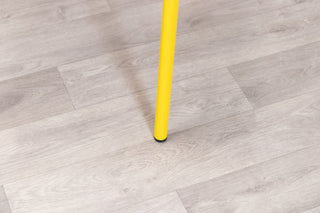 yellow-summer-chair-with-arms-leg