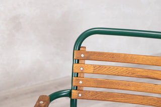 green-summer-chair-with-arms-backrest