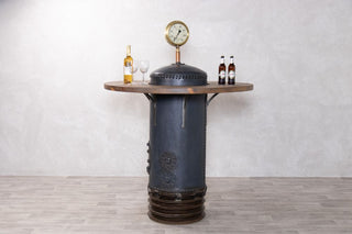 restaurant-bar-table 