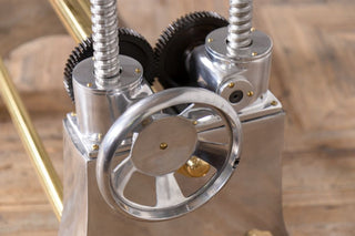 height-adjustable-industrial-table-base-close-up