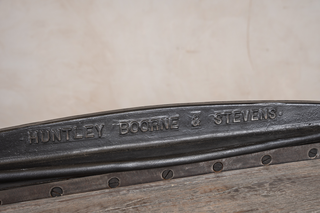 table-for-bars-and-restaurants