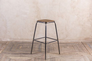 tall bar stool