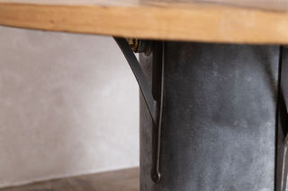 table-base-close-up
