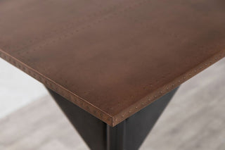 copper-top-tank-trap-base-close-up