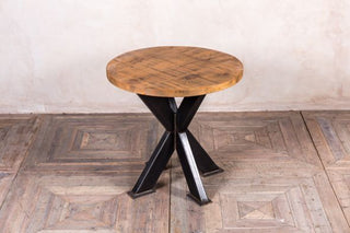 tank-trap-table-with-round-pine-top