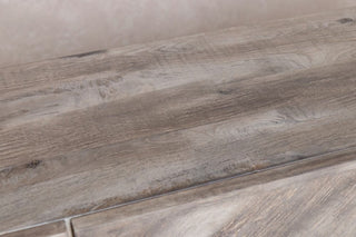 tiverton-oak-sideboard-four-door-silverback-top