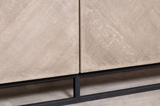 tiverton-oak-sideboard