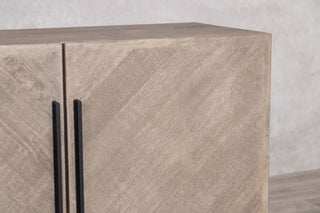 tiverton-oak-sideboard