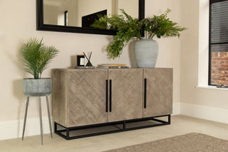 tiverton-oak-sideboard-lifestyle-shot