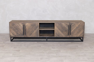 Tiverton Oak TV Unit Range