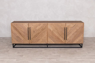 tiverton-oak-sideboard