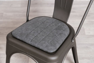 tolix-seat-pad-dorian-grey-close-up
