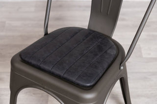 tolix-seat-pad-black-close-up