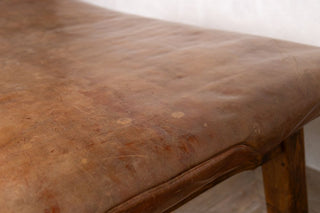 leather-top-close-up