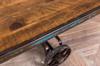 urban style table