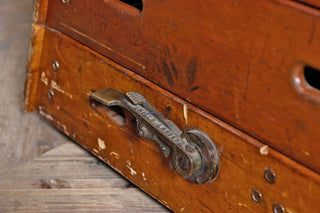 vaulting-box-style-b-close-up