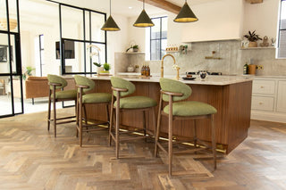 venice-green-stool-lifestyle