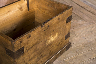 vintage army kit box