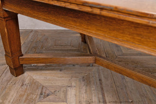 vintage-large-oak-dining-room-table-leg