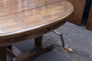 extra-large-victorian-mahogany-extending-table-close-up