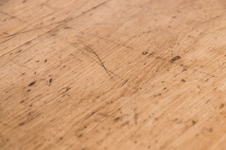 victorian-vintage-ribbed-pine-cupboard-close-up