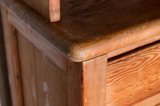 large-kitchen-pine-dresser-close-up
