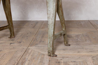 industrial-style-vintage-lathe-machine-leg