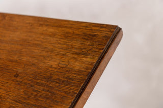 vintage-victorian-lectern-close-up