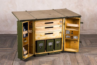 vintage picnic hamper