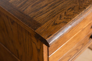 1920s-oak-plan-chest-close-up