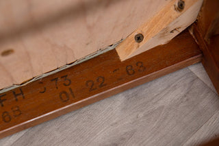 dancer-and-hearne-dining-chair-base