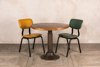 vintage round pedestal table