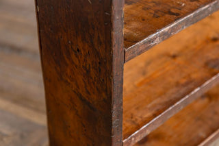 vintage-pine-kitchen-shelves-close-up